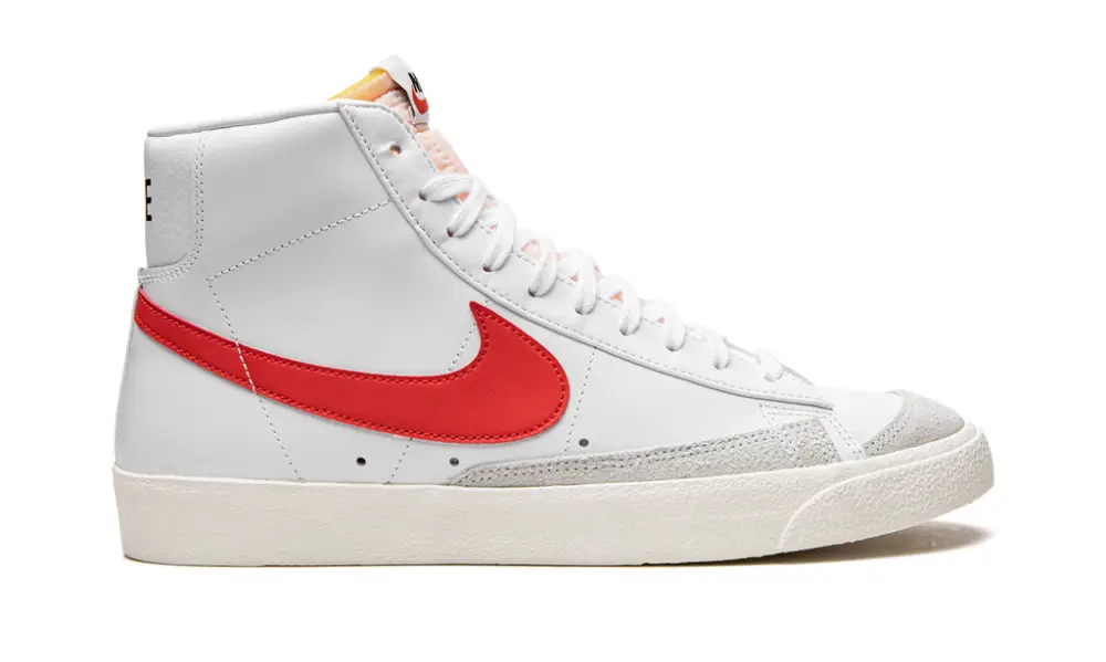 Nike Basketball Blazer Mid '77 Vintage 'Mismatched Swoosh Blue - Red' 