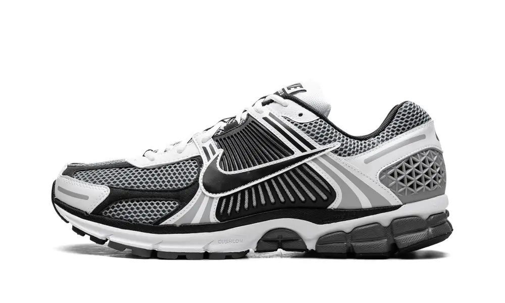 Nike Lifestyle Zoom Vomero 5 SE SP 'Black   Metallic Silver' 