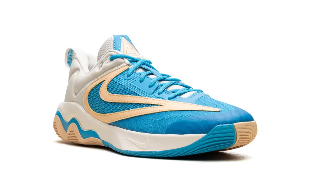 Nike Basketball Giannis Immortality 3 'Phantom'