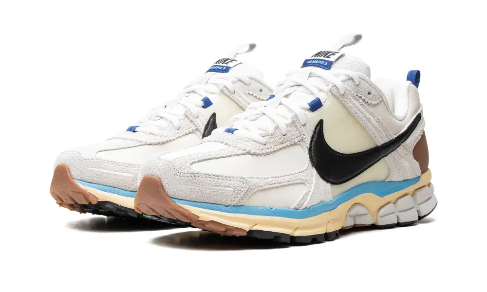 Nike Lifestyle Zoom Vomero 5 WMNS 'Design By Japan'