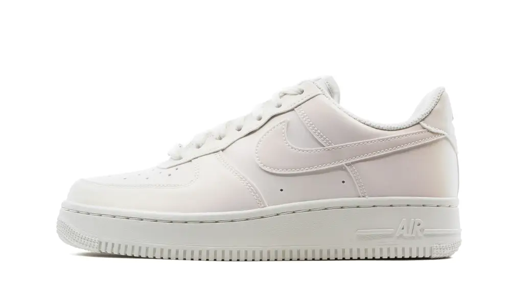 Nike Lifestyle AIR FORCE 1 '07 MNS WMNS 'Reflective White'