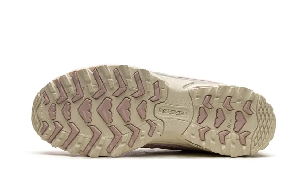 More New Balance 610 'Stone Pink' 
