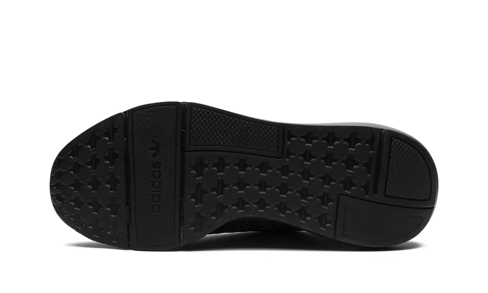 More Adidas Shoes Swift Run 22 'Blackout' 