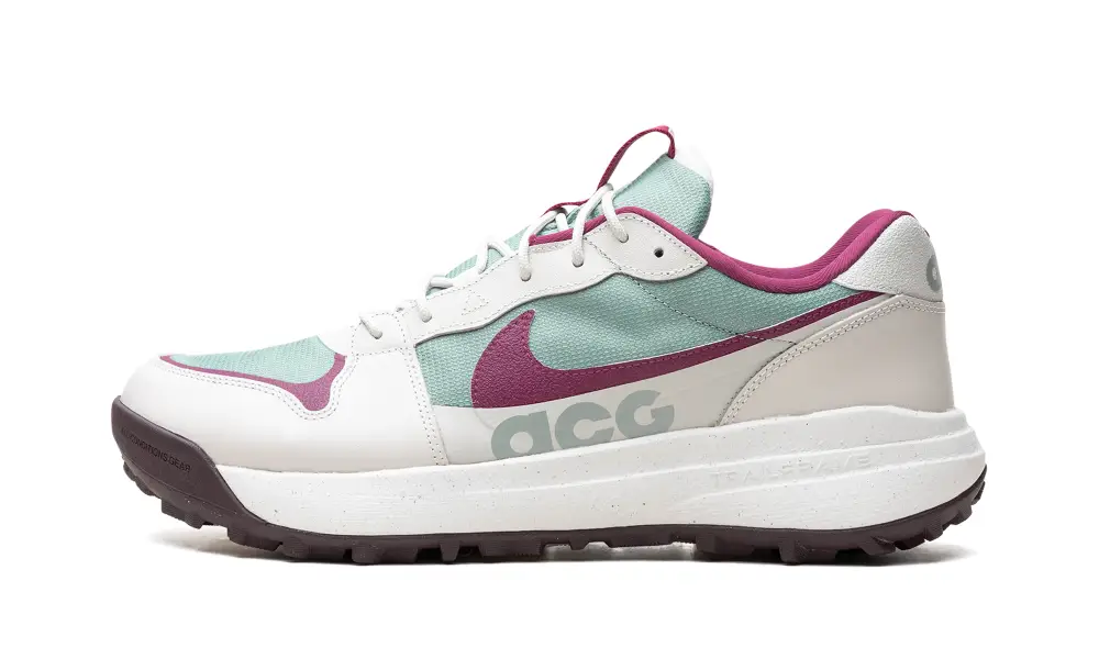 Nike Lifestyle ACG Lowcate 'Mica Green Rosewood Light Bone' 