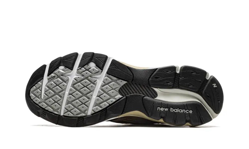 More New Balance 920 'Patta' 