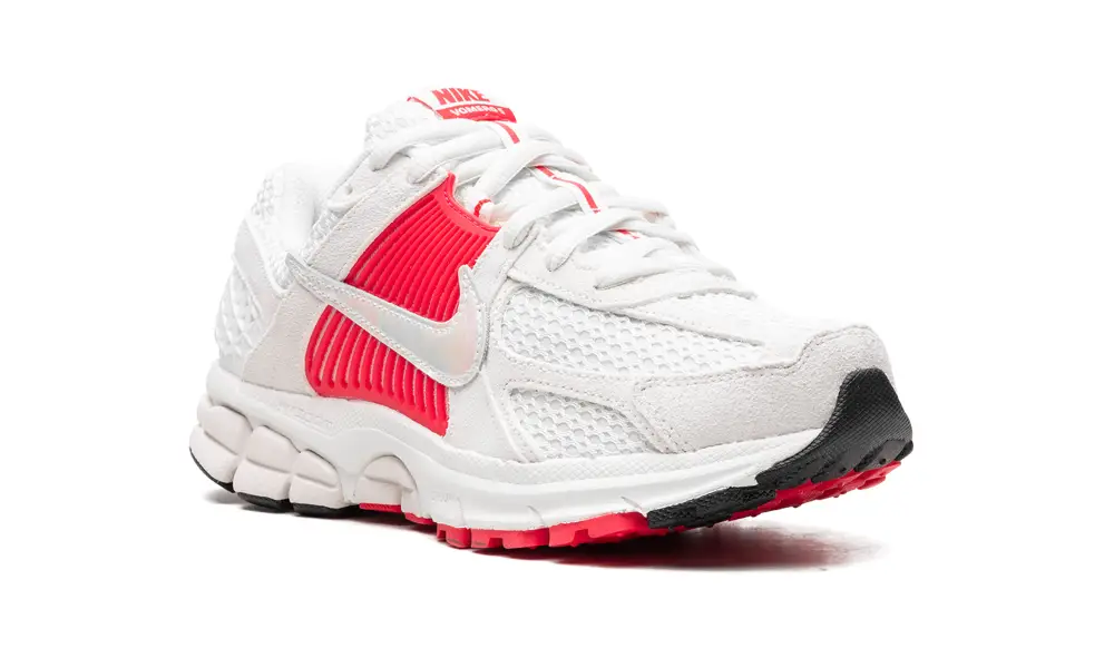Nike Lifestyle Air Zoom Vomero 5 WMNS 'Siren Red' 