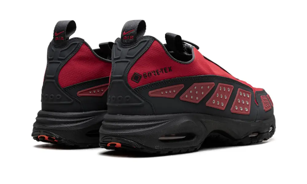 Nike Lifestyle Air Max SNDR GTX WMNS 'Hyper Crimson'