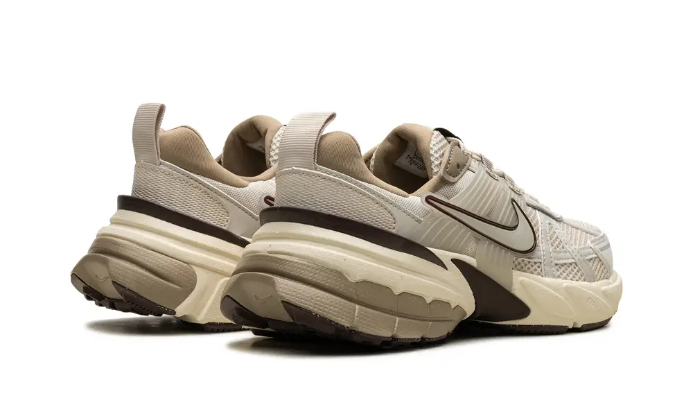 Nike Lifestyle V2K RUN WMNS 'Light Orewood Brown'