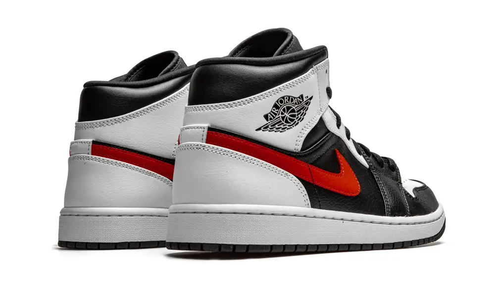 Air Jordan 1 Air Jordan 1 Mid 'Chile Red'