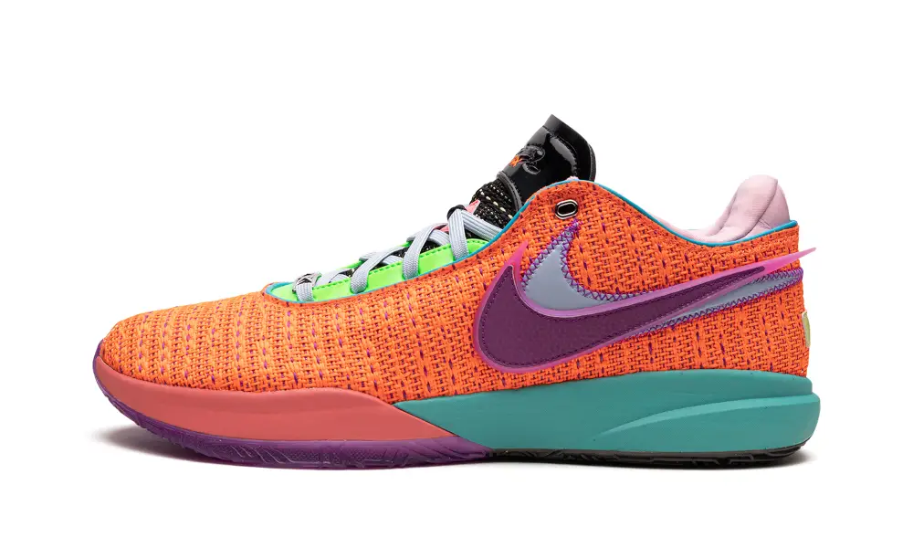 Nike Basketball LeBron 20 'Chosen 1' 