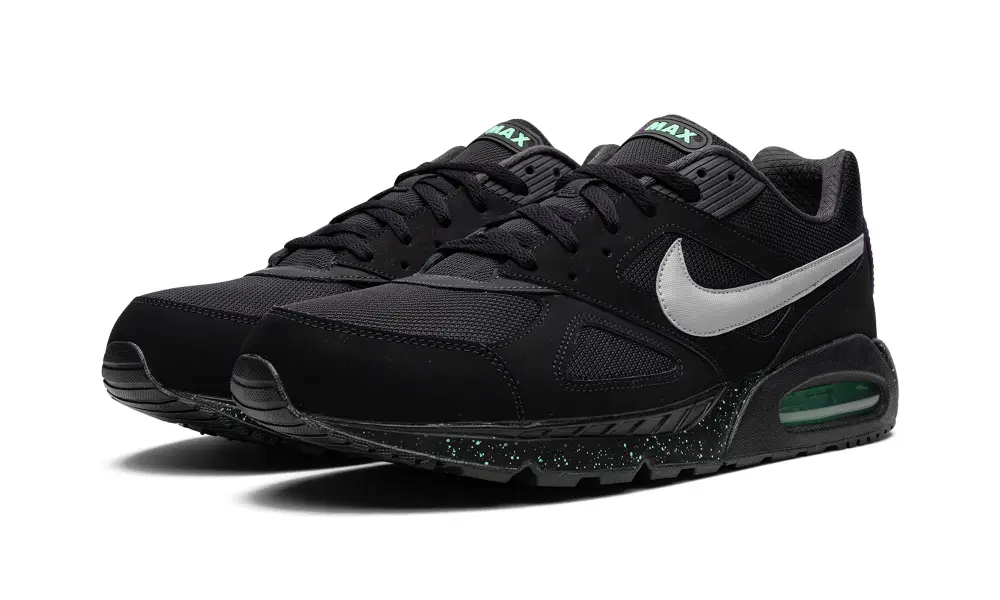 Nike Lifestyle Air Max IVO