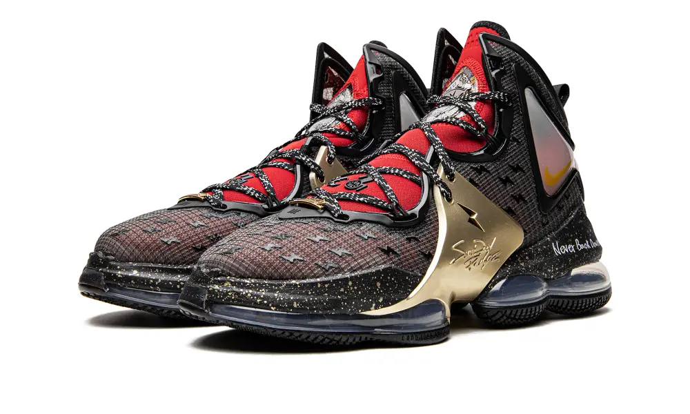 Nike Basketball Lebron 19 'Doernbecher 2022' 