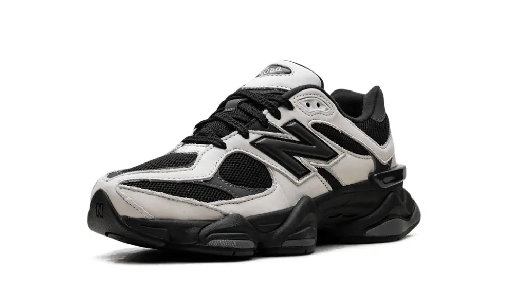 New Balance 9060 9060 'Off White Black'