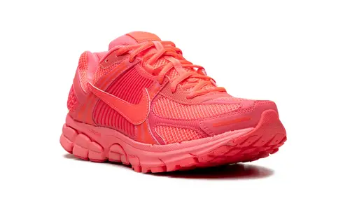 Nike Lifestyle Zoom Vomero 5 'Hot Punch' 