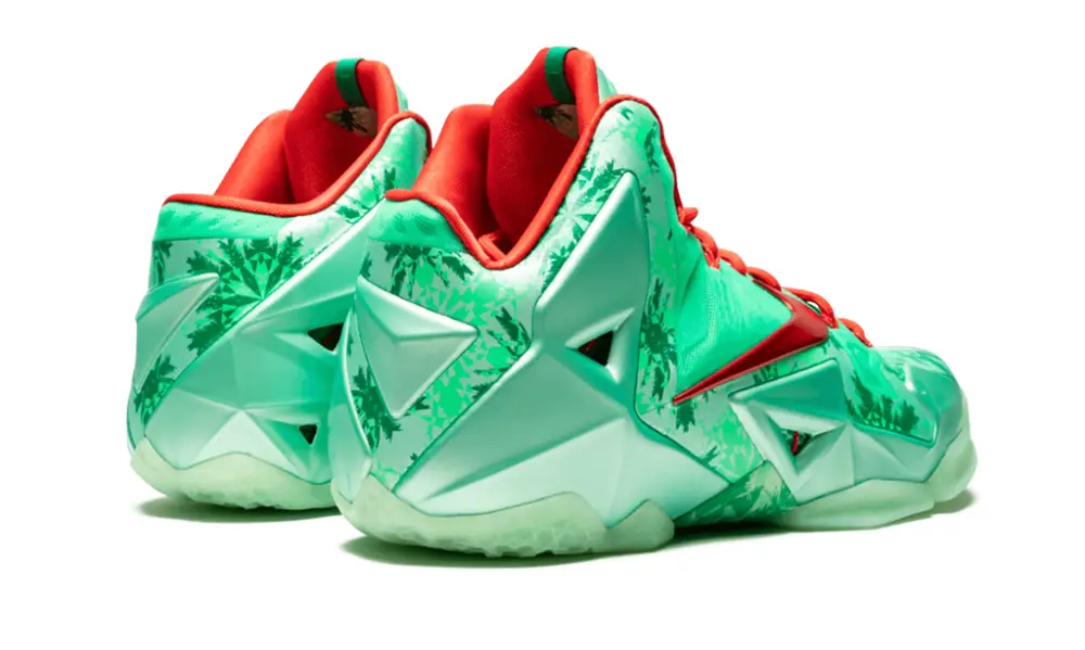 Nike Basketball Lebron 11 'Christmas'
