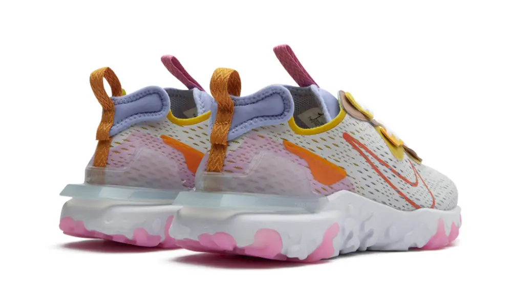Nike Lifestyle REACT VISION MNS WMNS 'Saffron' 