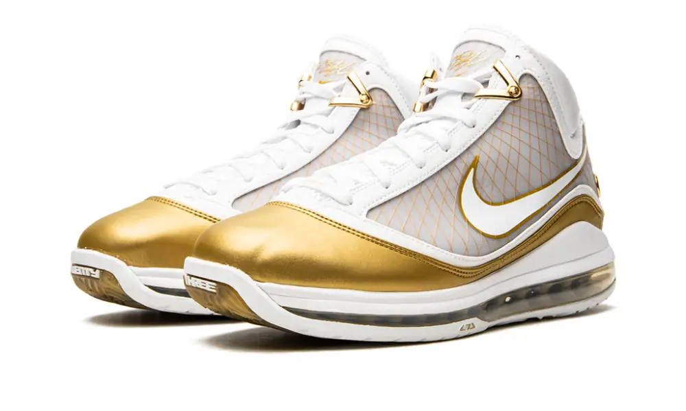 Nike Basketball Lebron 7 Retro QS 'China Moon' 