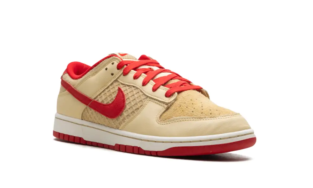 Nike Dunk Dunk Low 'STRAWBERRY WAFFLE'