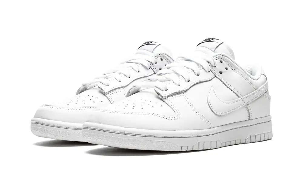Nike Dunk DUNK LOW WMNS 'Triple White' 