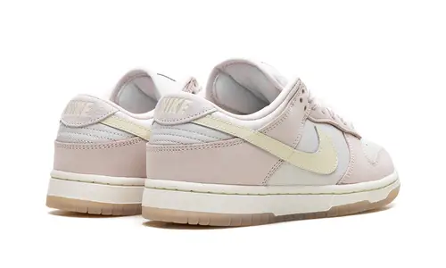 Nike Dunk Dunk Low WMNS 'Light Soft Pink'