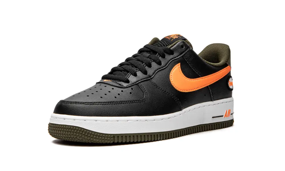 Nike Lifestyle Air Force 1 Low 'Hoops Black University Gold'