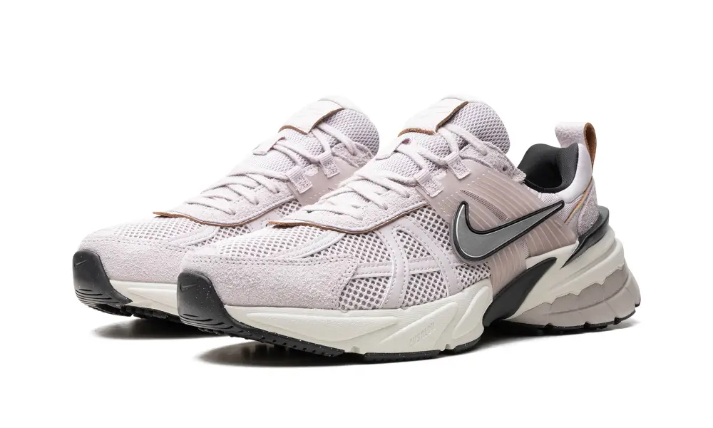 Nike Lifestyle V2K Run Wmns 'Platinum Violet' 