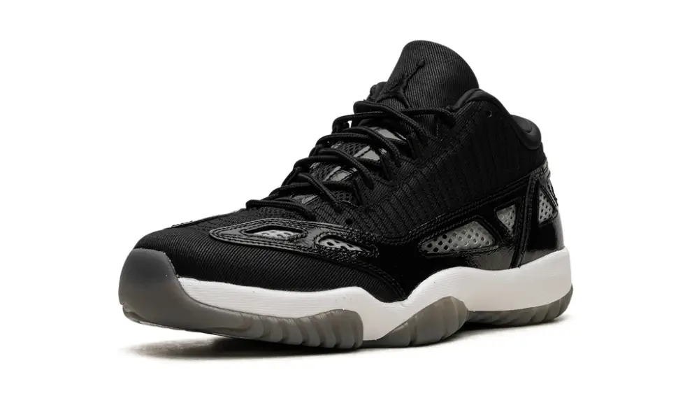 Air Jordan 11 Air Jordan 11 Low IE 'Black White' 