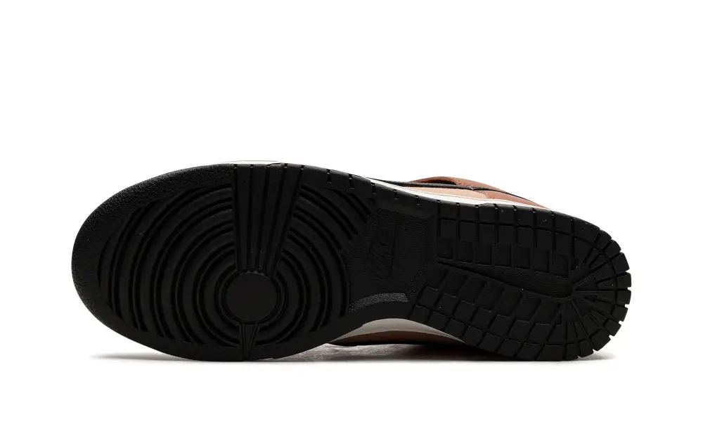 Nike Dunk Dunk Mid 'Amber Brown'
