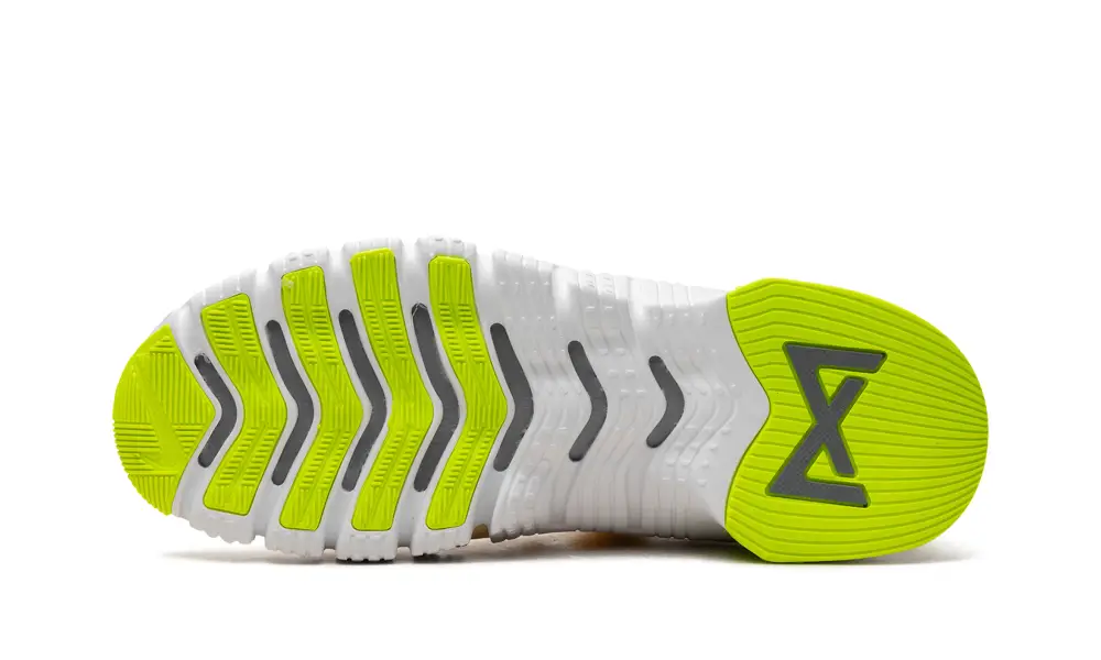 Nike Lifestyle Free Metcon 5 WMNS 'Citron Tint Volt' 