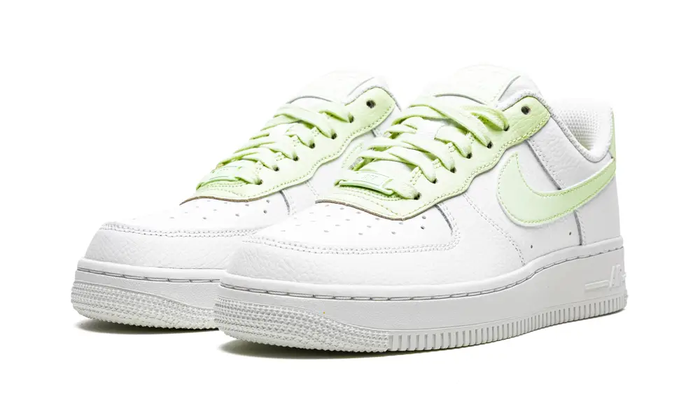 Nike Lifestyle AIR FORCE 1 '07 MNS WMNS 'White / Lime Ice'