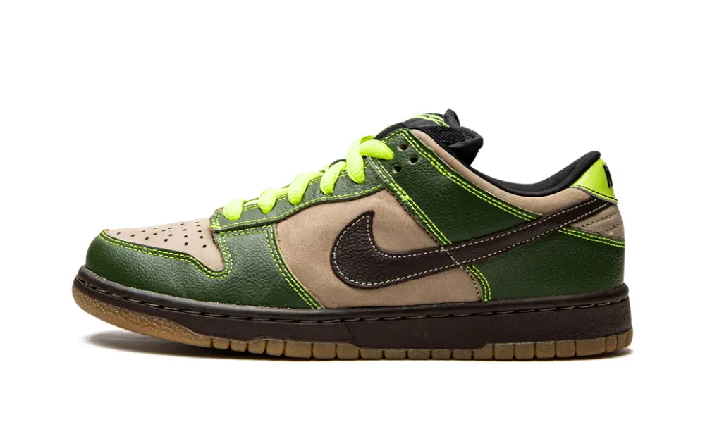 Nike SB Dunk Low Pro SB 'Jedi'
