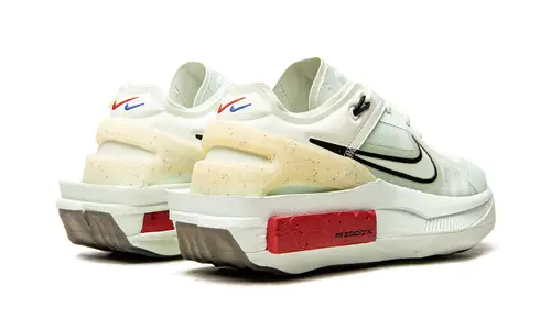 Nike Basketball FONTANKA EDGE WMNS 'Barely Green'