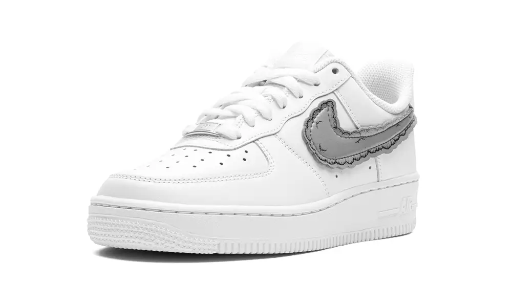 Nike Lifestyle Air Force 1 Low 'KAWS x Sky High Farms - White'