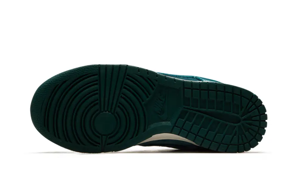 Nike Dunk DUNK LO MNS WMNS 'Green Velvet'