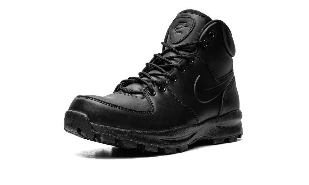 Nike Basketball Manoa Leather