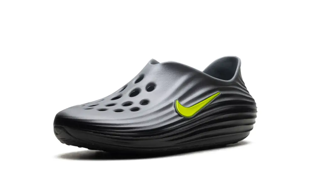 Nike Lifestyle ReactX Rejuven8 'Black Volt'