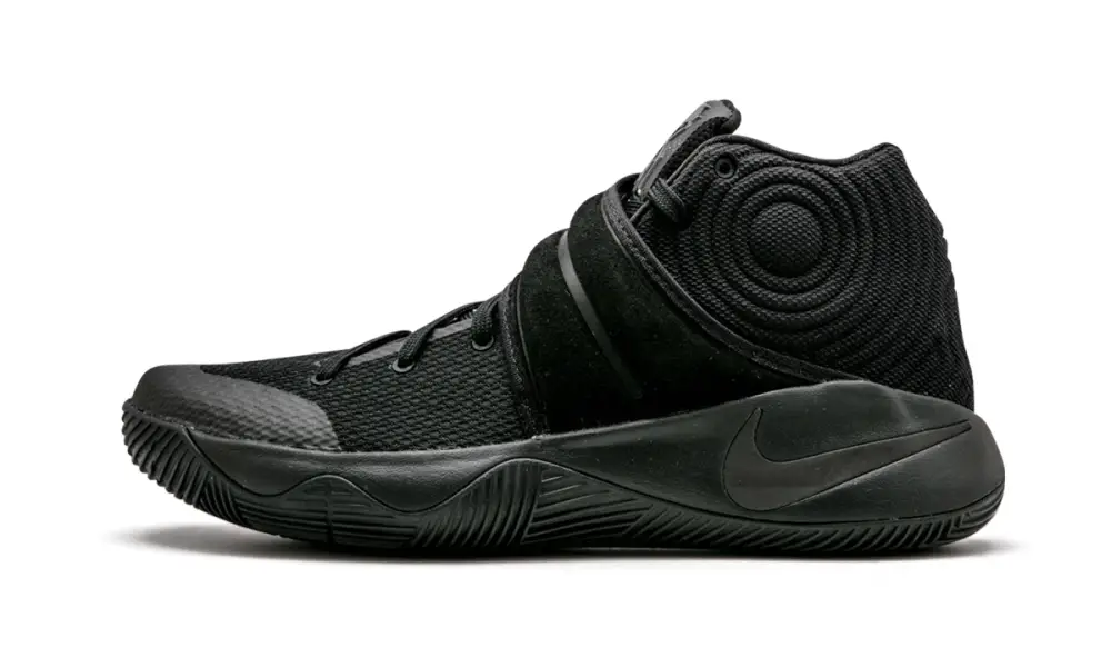 Nike Basketball Kyrie 2 'Triple Black'