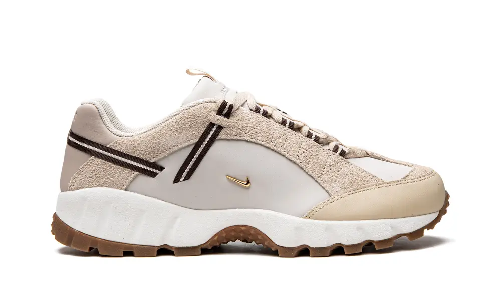 Nike Lifestyle AIR HUMARA LX WMNS 'Jacquemus - Beige'