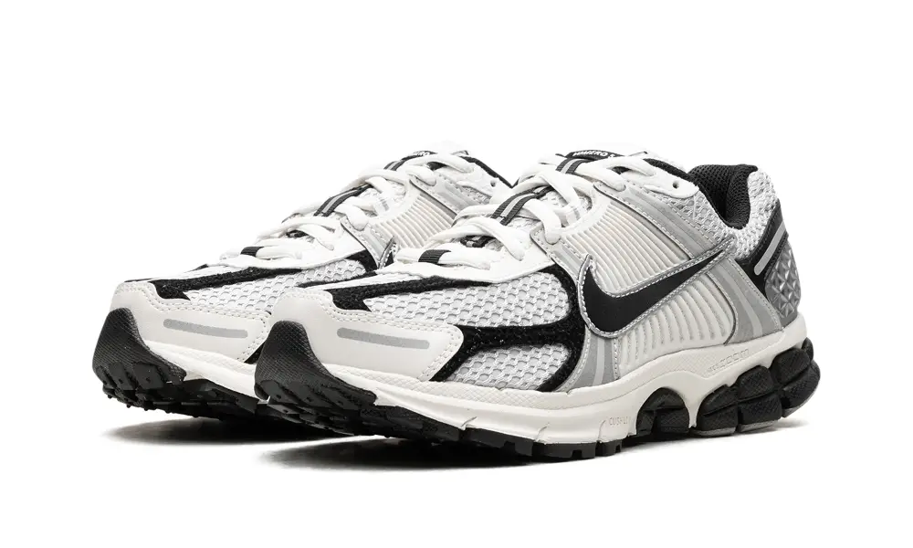 Nike Lifestyle Zoom Vomero 5 'Photon Dust Black'