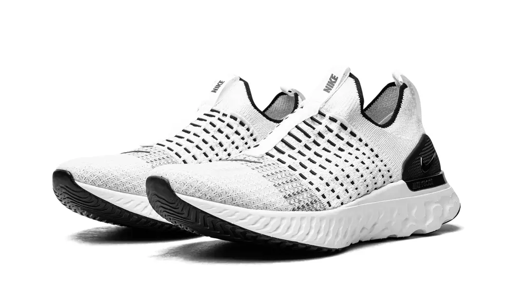 Nike Lifestyle React Phantom Run Flyknit 'White/White-Black-Pure Platinum'