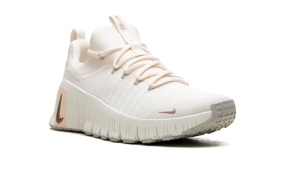 Nike Lifestyle Free Metcon 6 WMNS 'Pale Ivory Guava Ice Sail Metallic Red Bronze'