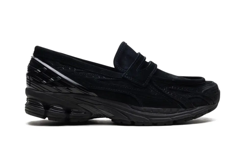 New Balance 1906R 1906L 'Black Suede'