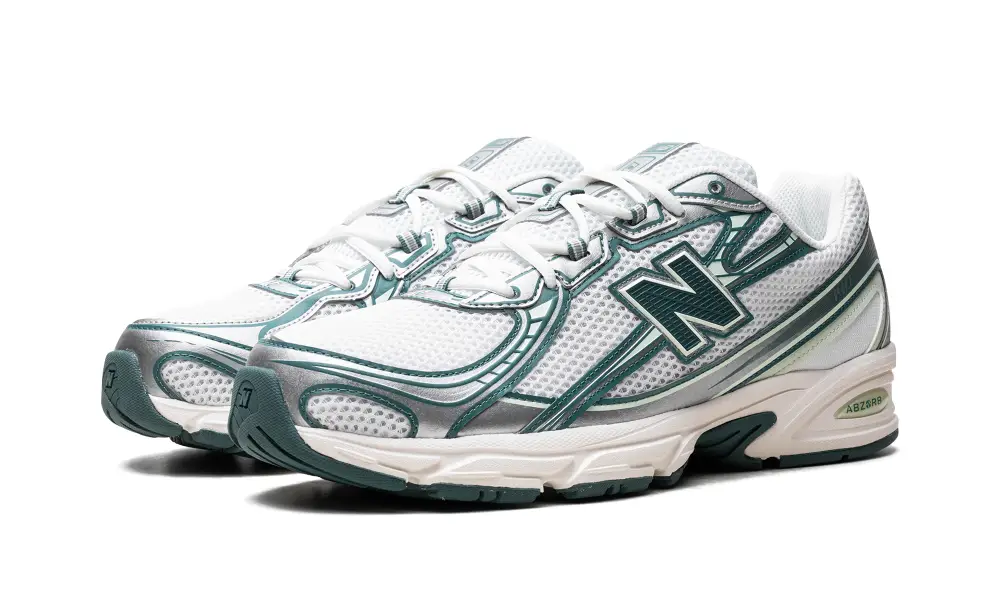 More New Balance 740 'White / Marsh Green'