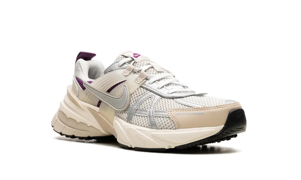 Nike Lifestyle V2K Run Prm Wmns 'Light Bone'