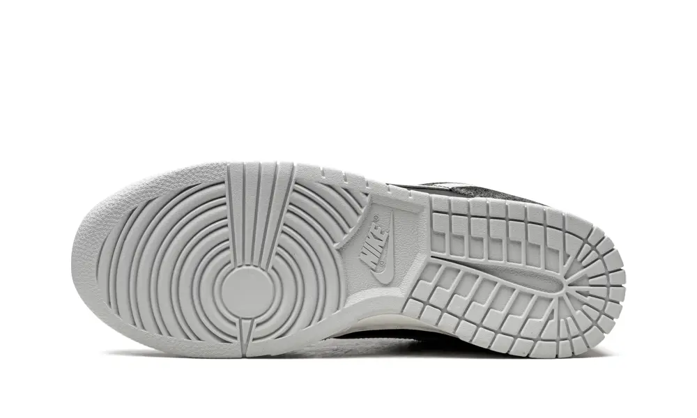 Nike Dunk Dunk Low Retro 'Animal Pack - Zebra' 
