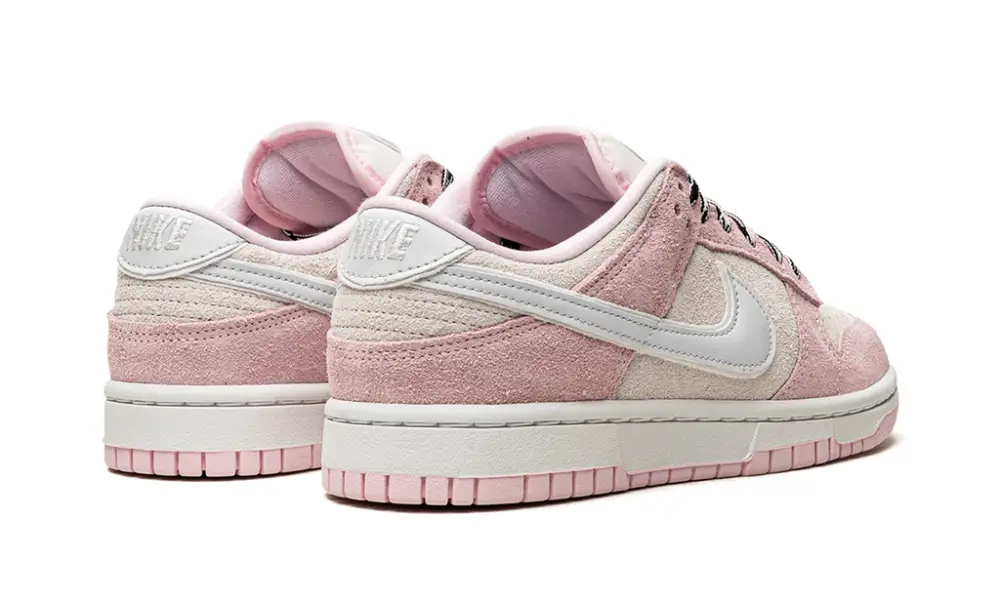 Nike Dunk DUNK LO LX MNS WMNS 'Pink Foam' 