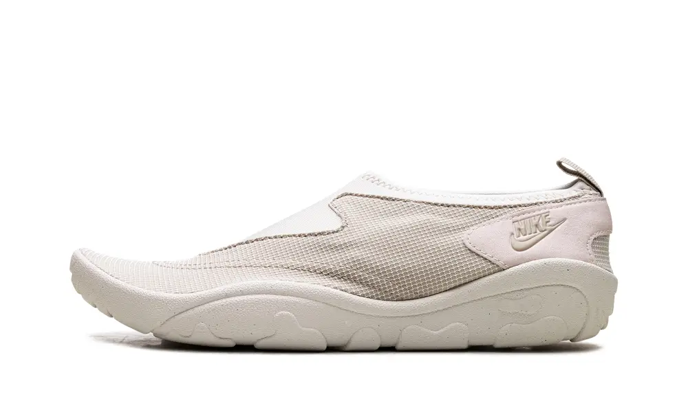 Nike Lifestyle Aqua Turf WMNS 'Light Orewood Brown Desert Khaki' 