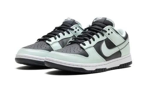 Nike Dunk Dunk Low 'Dark Smoke Grey   Barely Green' 