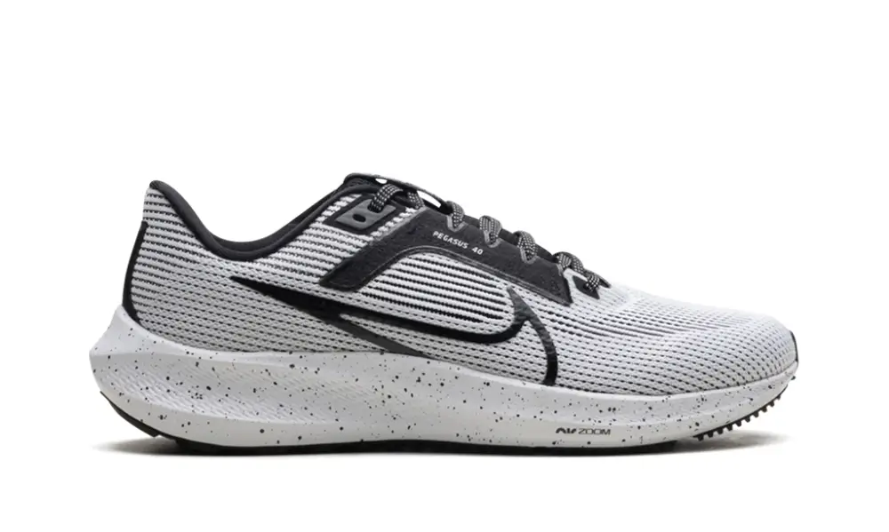 Nike Lifestyle Air Zoom Pegasus 40 WMNS 'White Black'