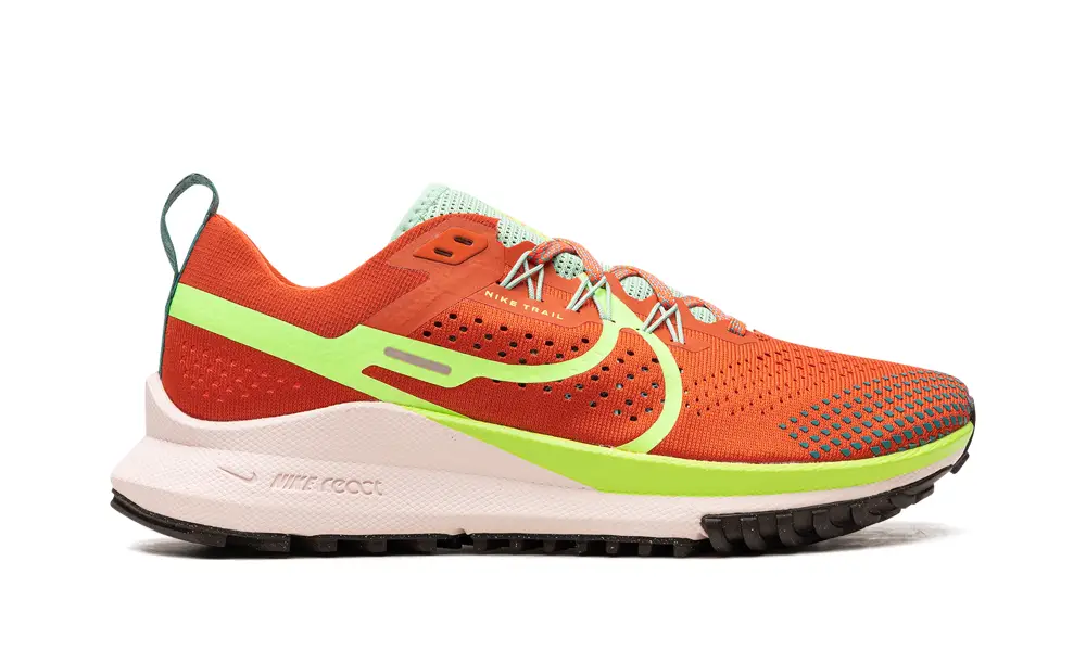 Nike Lifestyle NIKE PEGASUS TRAIL 4 WMNS 'Mantra Orange'